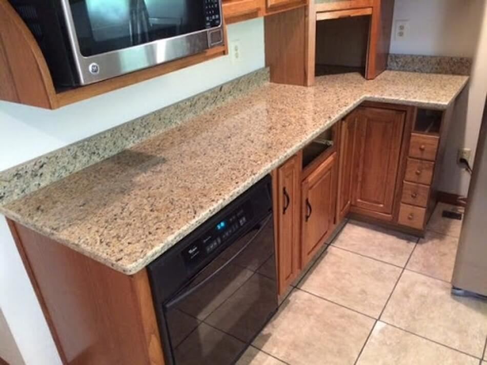 Giallo Cecilia Countertop.jpg