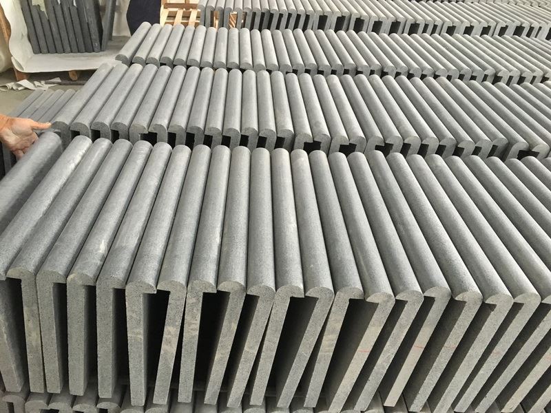 G654 Padang dark Grey Granite pool coping.jpg