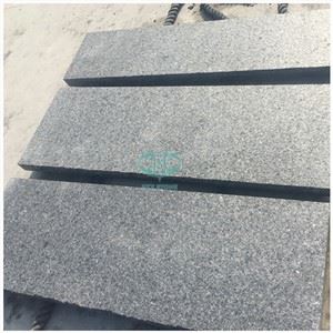 Batu Coping Granit Hitam